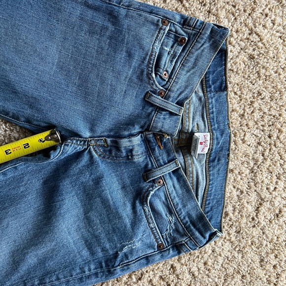 Lucky Jeans - Picture 5 of 8